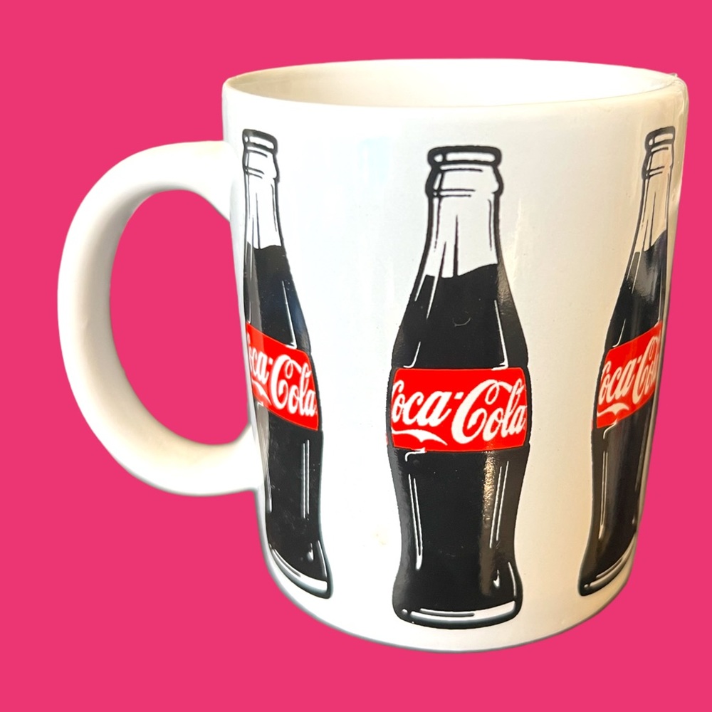 Vintage Coca-Cola Mug "It's The Real Thing" Coke Slogan Coffee Cup Mug. - Picture 9 of 13